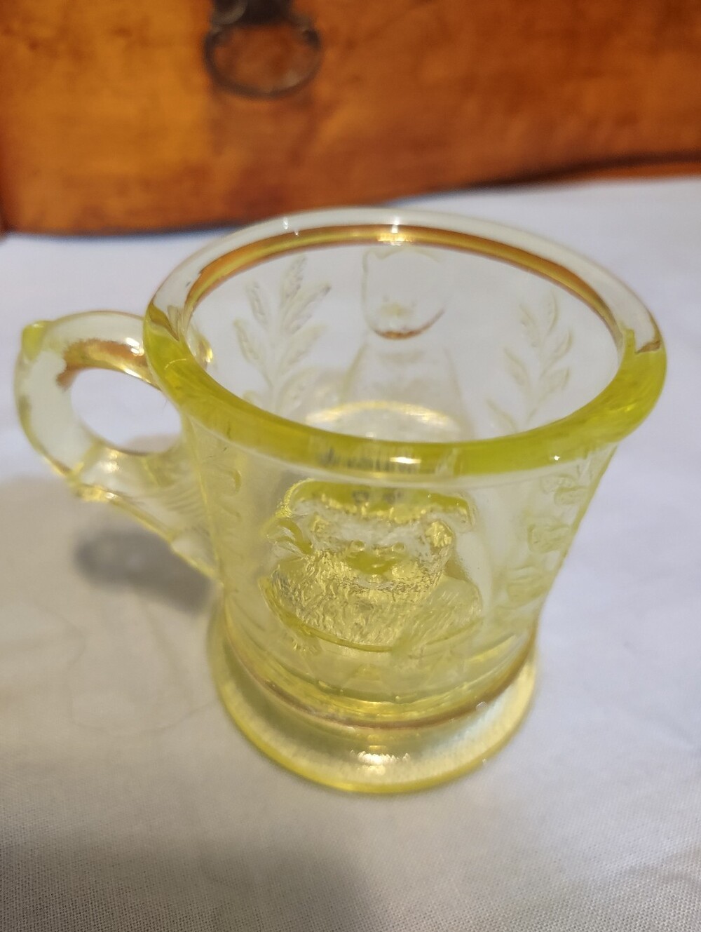 Vaseline Uranium Glass Kitten In A Basket Puppy In A Drum Mosser Glass Company - Picture 2 of 6